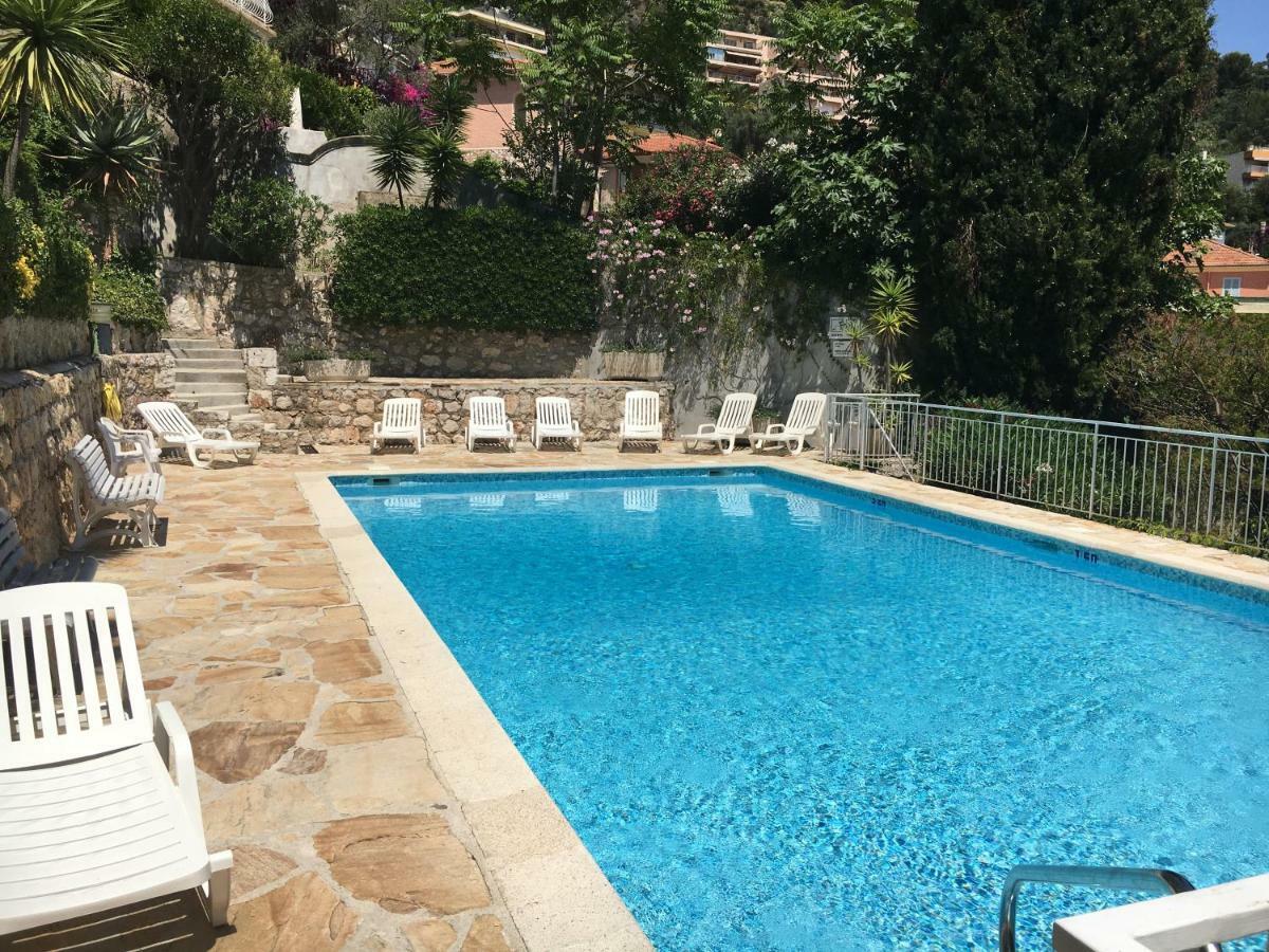 Escape To The French Riviera *